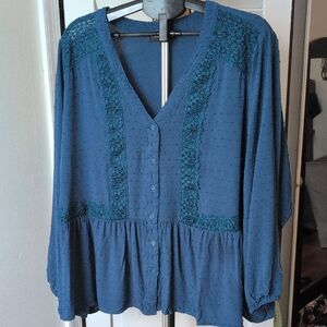 Lane Bryant Size 26 Top.